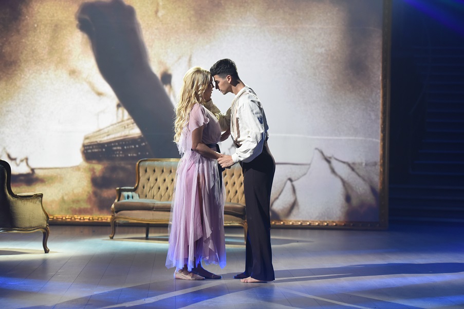 Конфликт Ямы с новым партнером Могилевской, извинения Комарова и невероятные перевоплощения: как прошел пятый эфир Танці з зірками